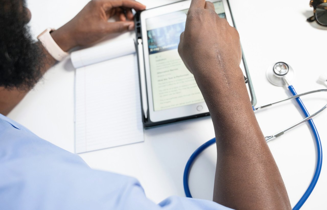 Vérifier un médicament ou produit de santé au Canada : DIN, NPN et rappels